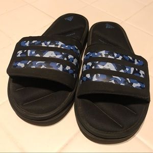 NEW Adidas Boys Kids Adidas Slides Navy Blue Cushioned Sz 5